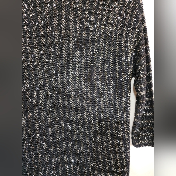 Women's Chicos Black Gold Silver SequenceStripe High Low Blouse Size One - Picture 7 of 9